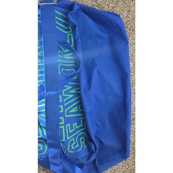 Seaworld Large Blue/Green Travel/Beach Bag - Picture 5 of 8
